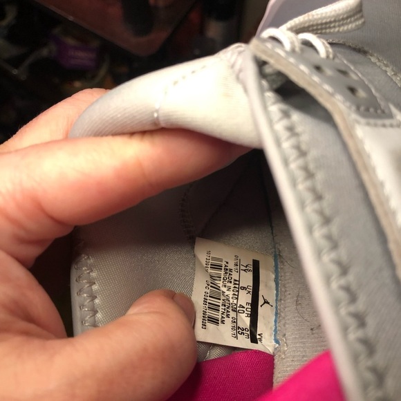 Women's Gray and Pink Jordan’s - Picture 13 of 13